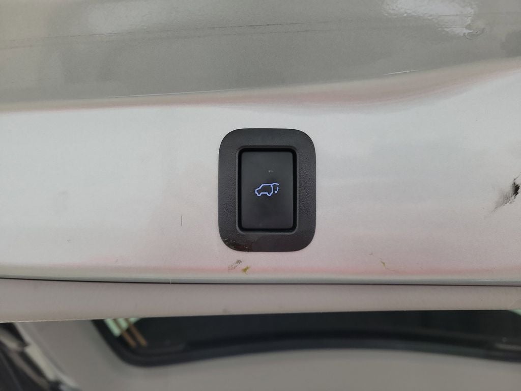 2017 Toyota Highlander Base