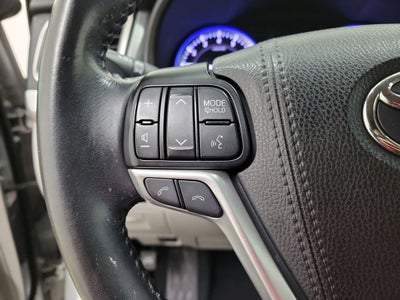 2017 Toyota Highlander Base