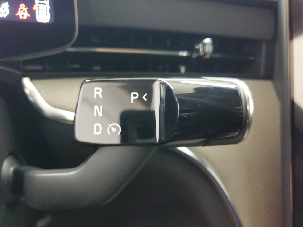 2025 Volvo EX90 Twin Motor Performance Ultra 6-Seater