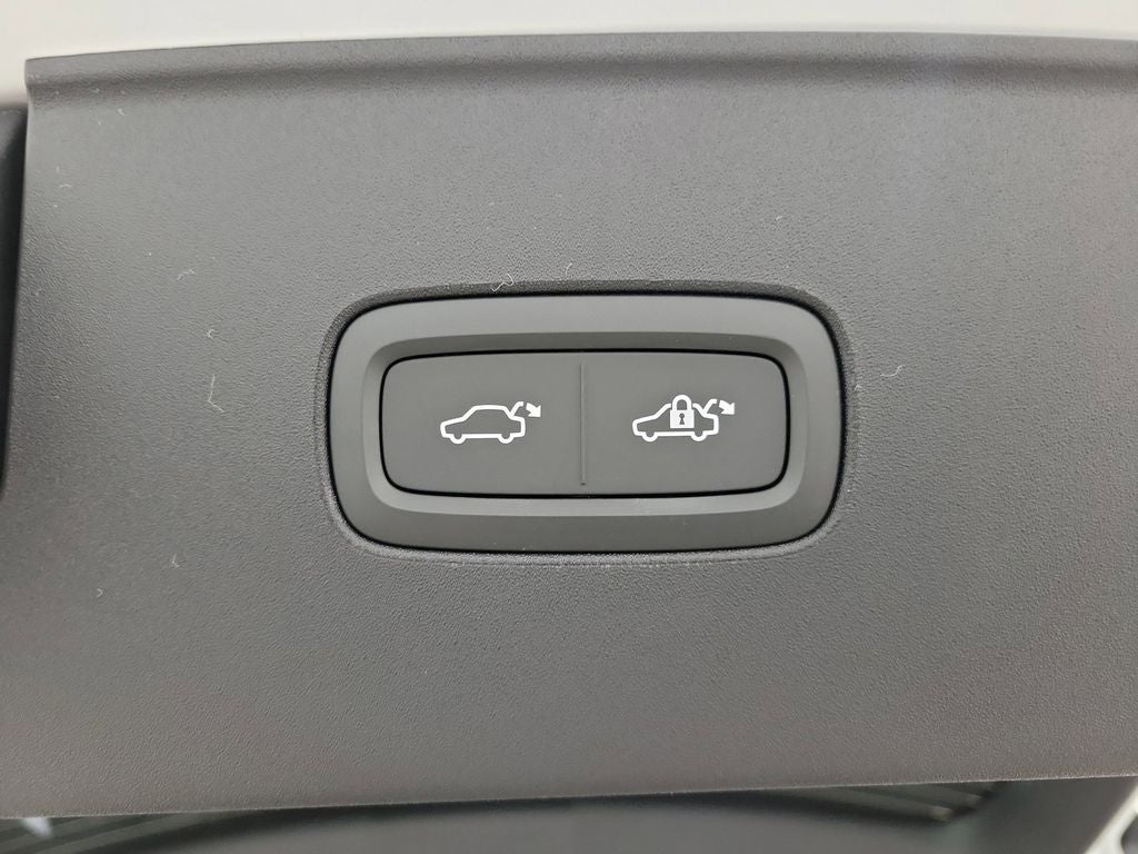 2025 Volvo EX90 Twin Motor Ultra 7-Seater