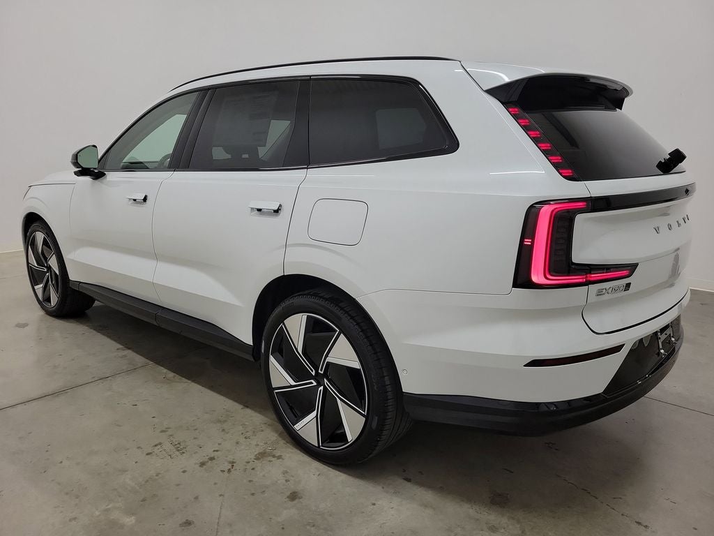 2025 Volvo EX90 Twin Motor Ultra 7-Seater