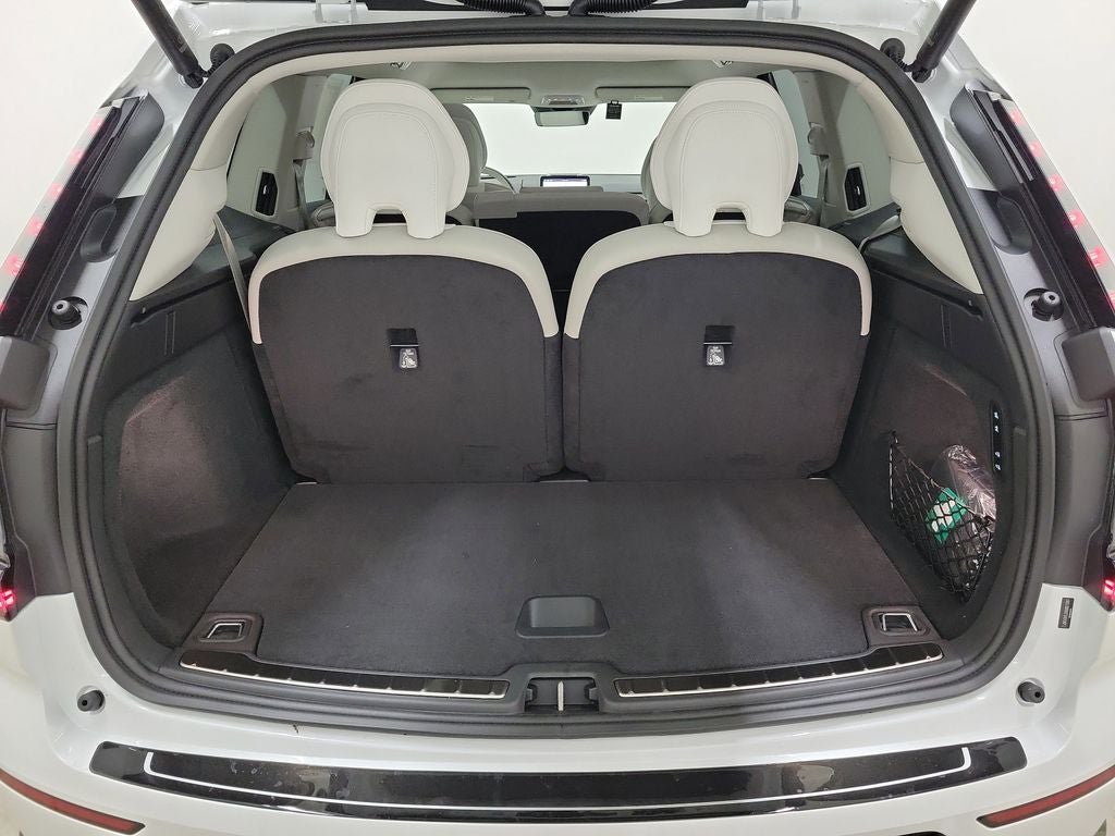 2025 Volvo EX90 Twin Motor Ultra 7-Seater