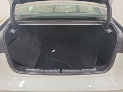 2024 BMW 7 Series 740i