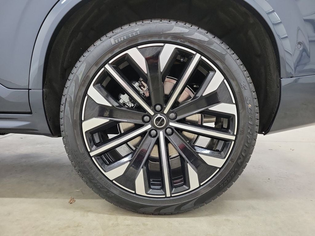 2026 Volvo XC90 B6 Ultra