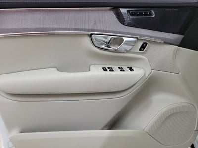 2026 Volvo XC90 B6 Ultra