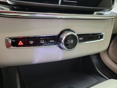 2026 Volvo XC90 B6 Ultra