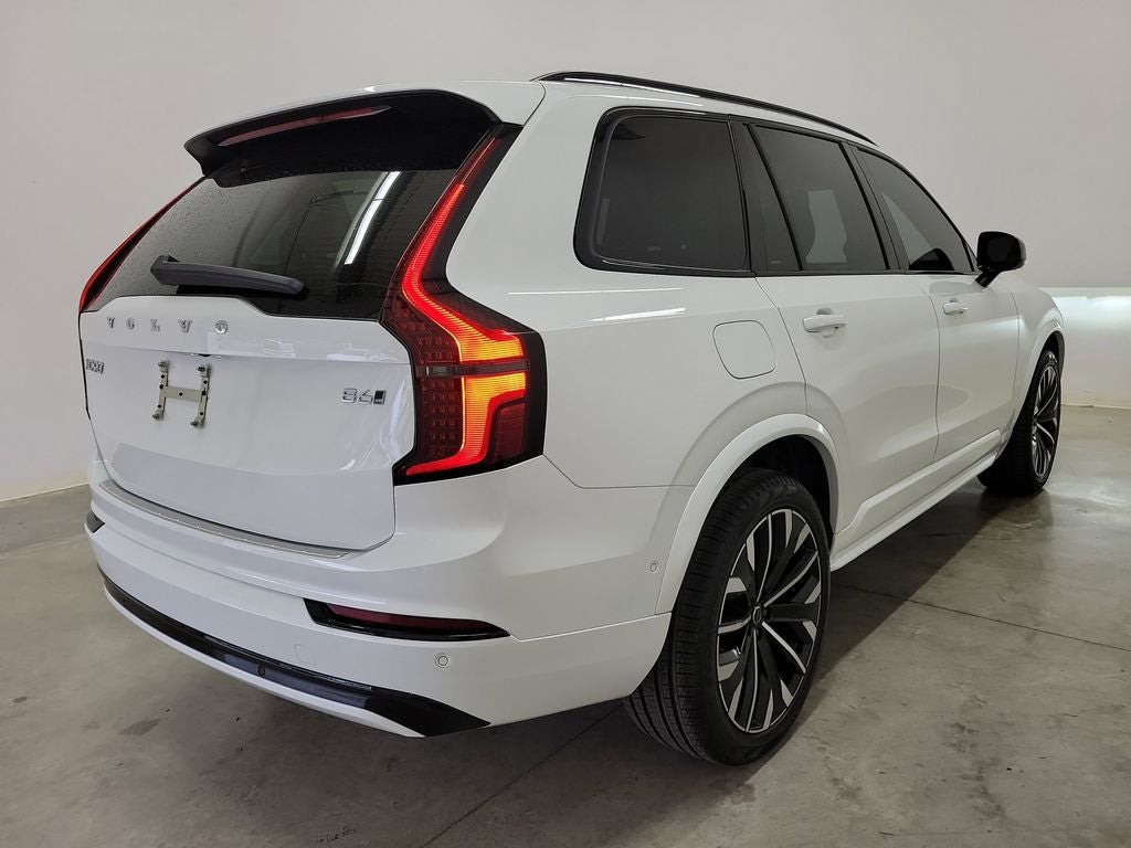 2026 Volvo XC90 B6 Ultra
