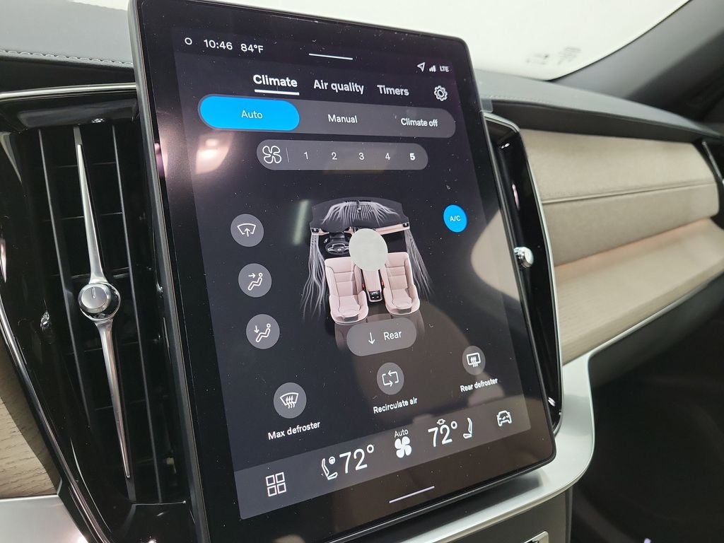 2026 Volvo XC90 B6 Plus 7-Seater