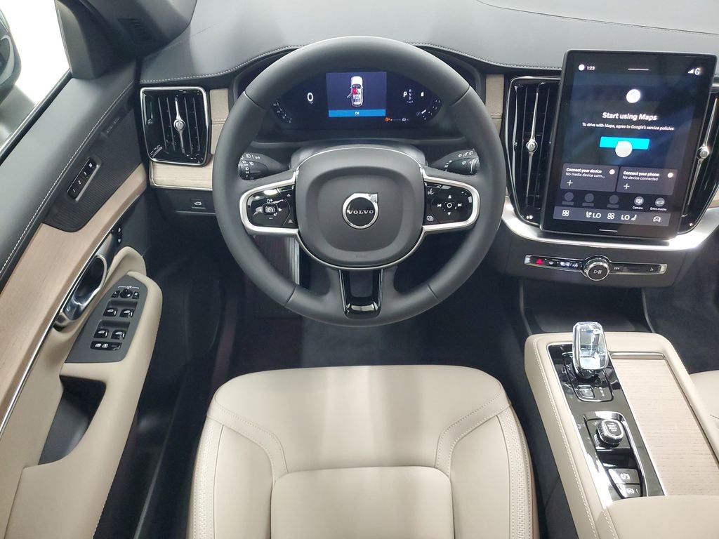 2026 Volvo XC90 B6 Plus 7-Seater