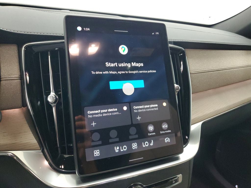 2026 Volvo XC90 B6 Plus 7-Seater