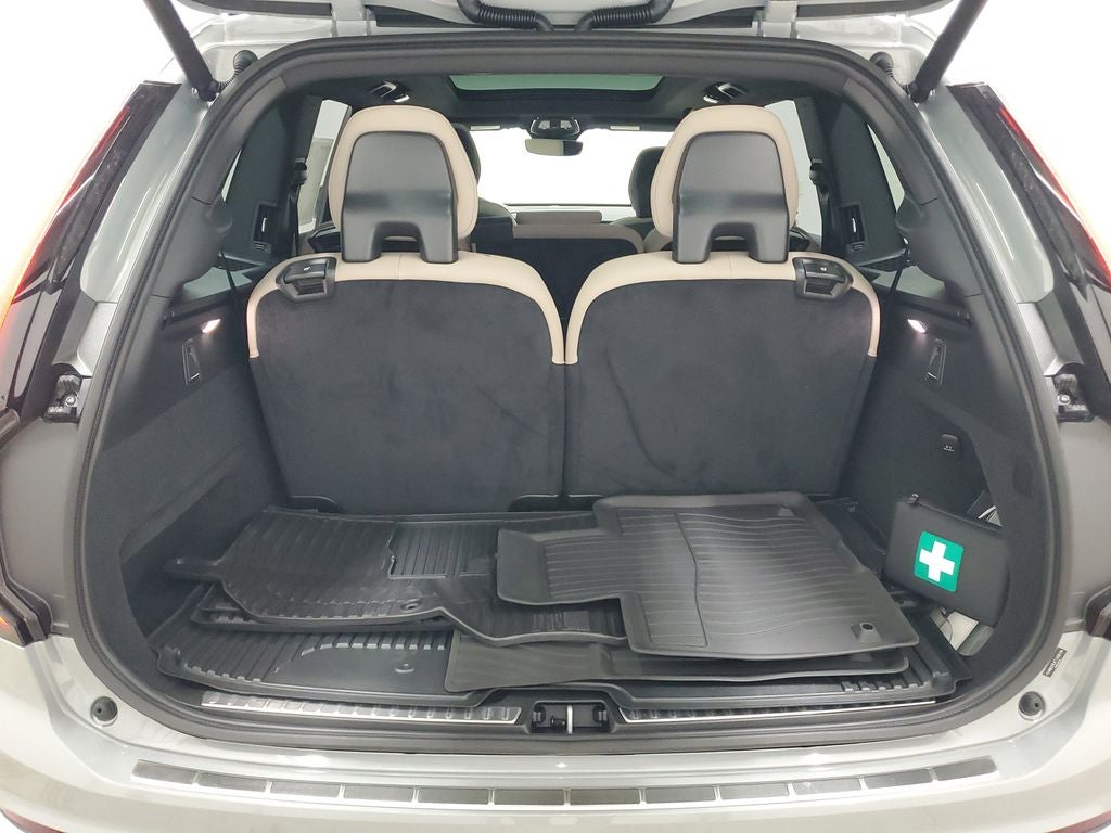 2026 Volvo XC90 B6 Plus 7-Seater