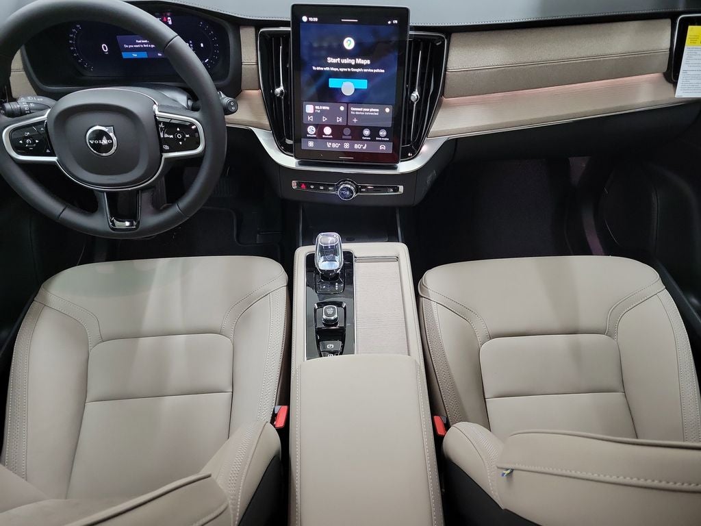 2026 Volvo XC90 B6 Plus 7-Seater