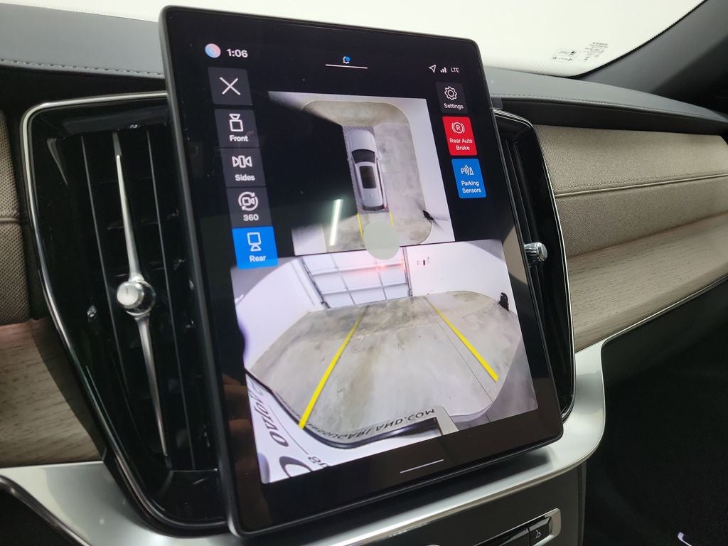 2026 Volvo XC90 B6 Plus 7-Seater