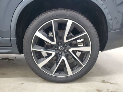 2025 Volvo XC90 B6 Plus 7-Seater