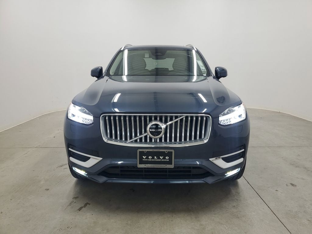 2025 Volvo XC90 B6 Plus 7-Seater