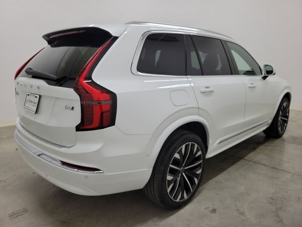 2026 Volvo XC90 B6 Plus 7-Seater