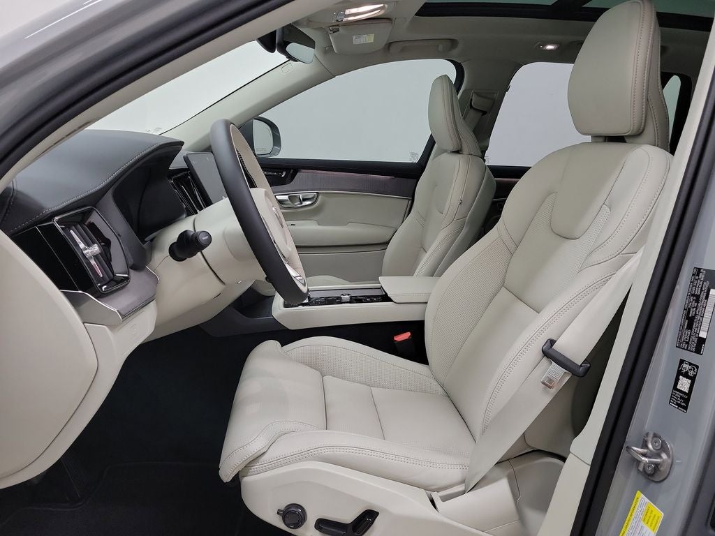 2026 Volvo XC90 B6 Ultra