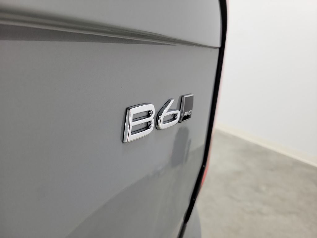 2026 Volvo XC90 B6 Ultra