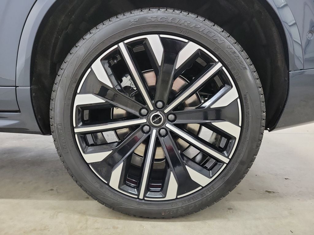 2026 Volvo XC90 B6 Ultra