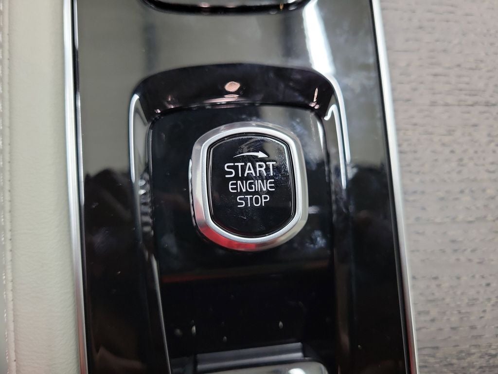 2026 Volvo XC90 B6 Ultra