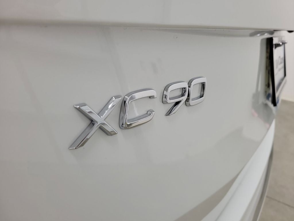 2026 Volvo XC90 B6 Ultra