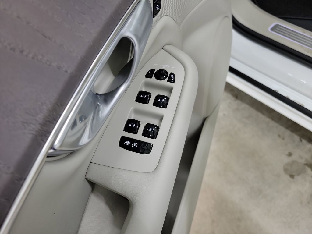 2026 Volvo XC90 B6 Ultra