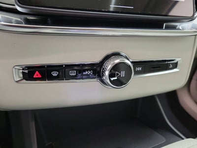 2026 Volvo XC90 B6 Ultra