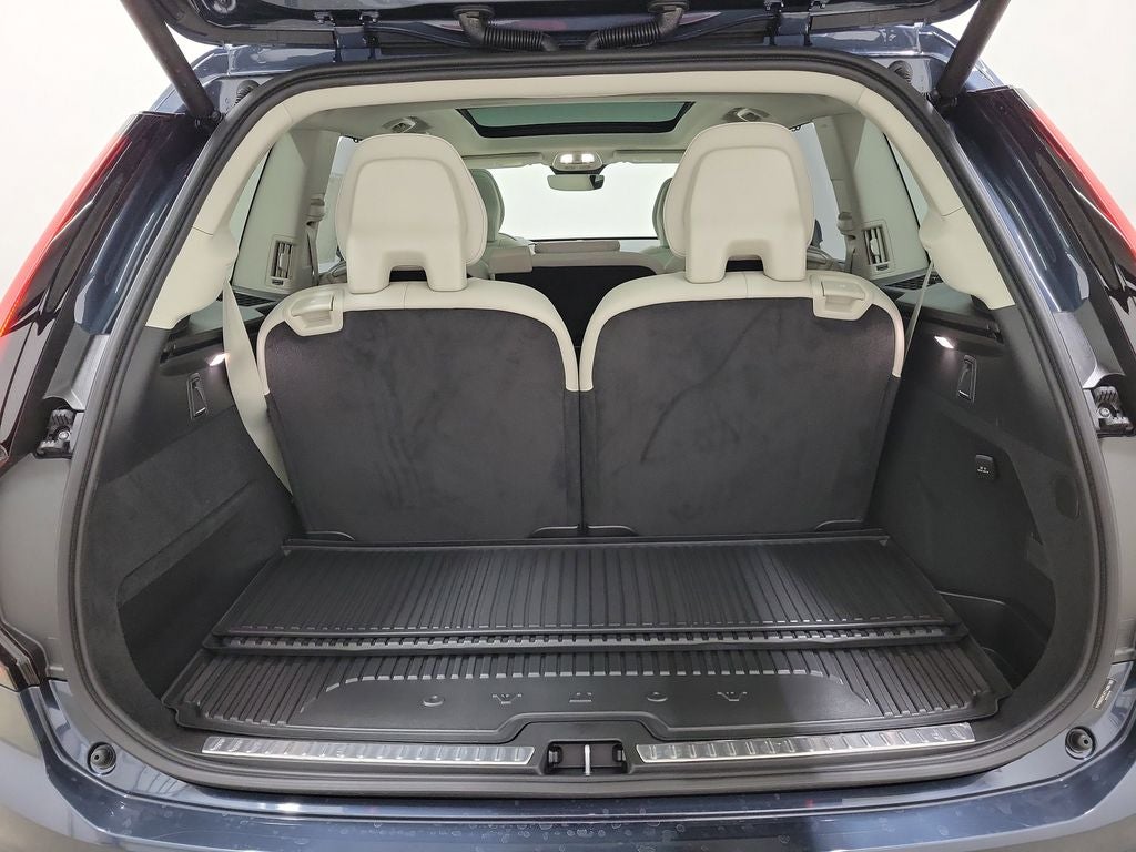 2026 Volvo XC90 B6 Ultra