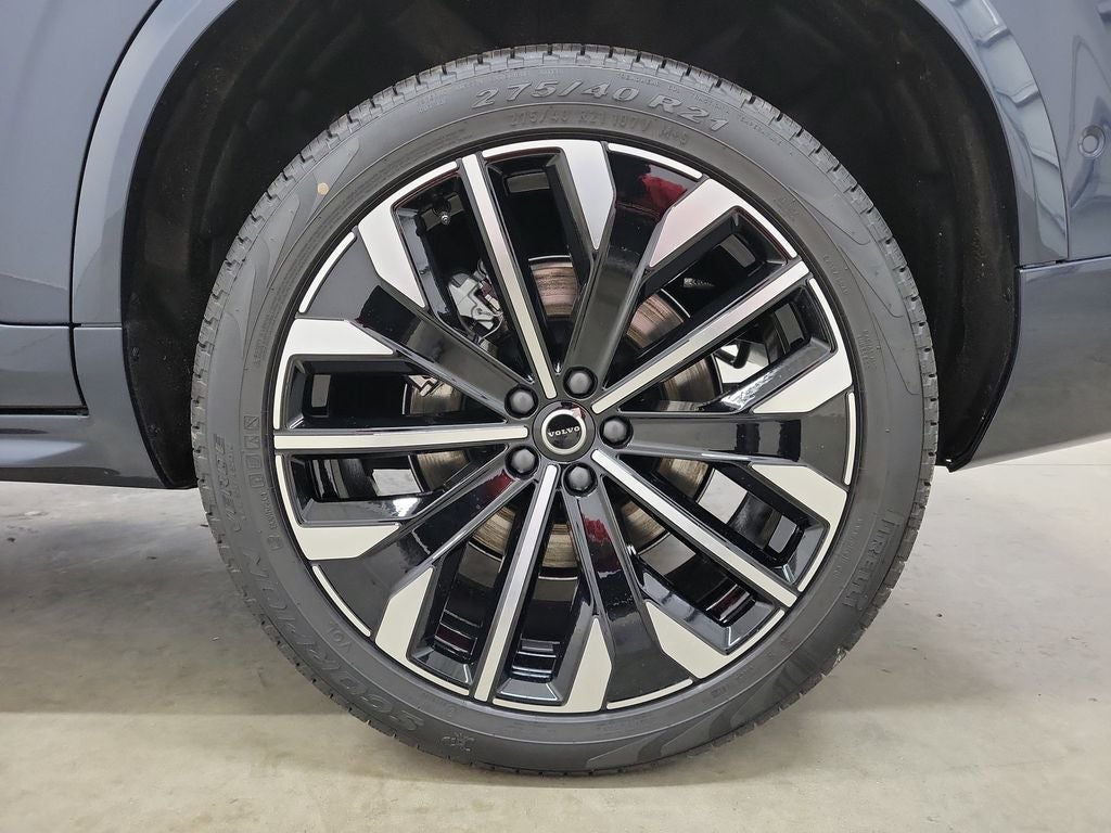 2026 Volvo XC90 B6 Ultra