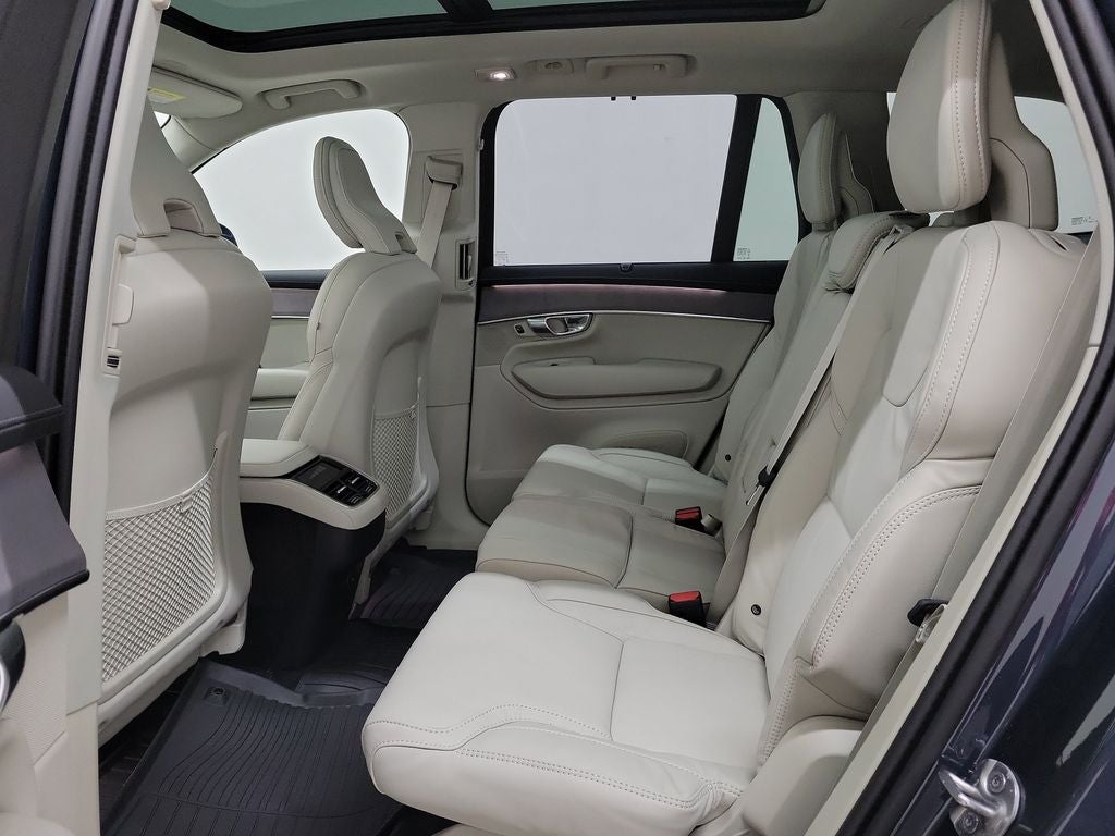 2026 Volvo XC90 B6 Ultra