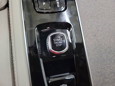 2026 Volvo XC90 B6 Ultra