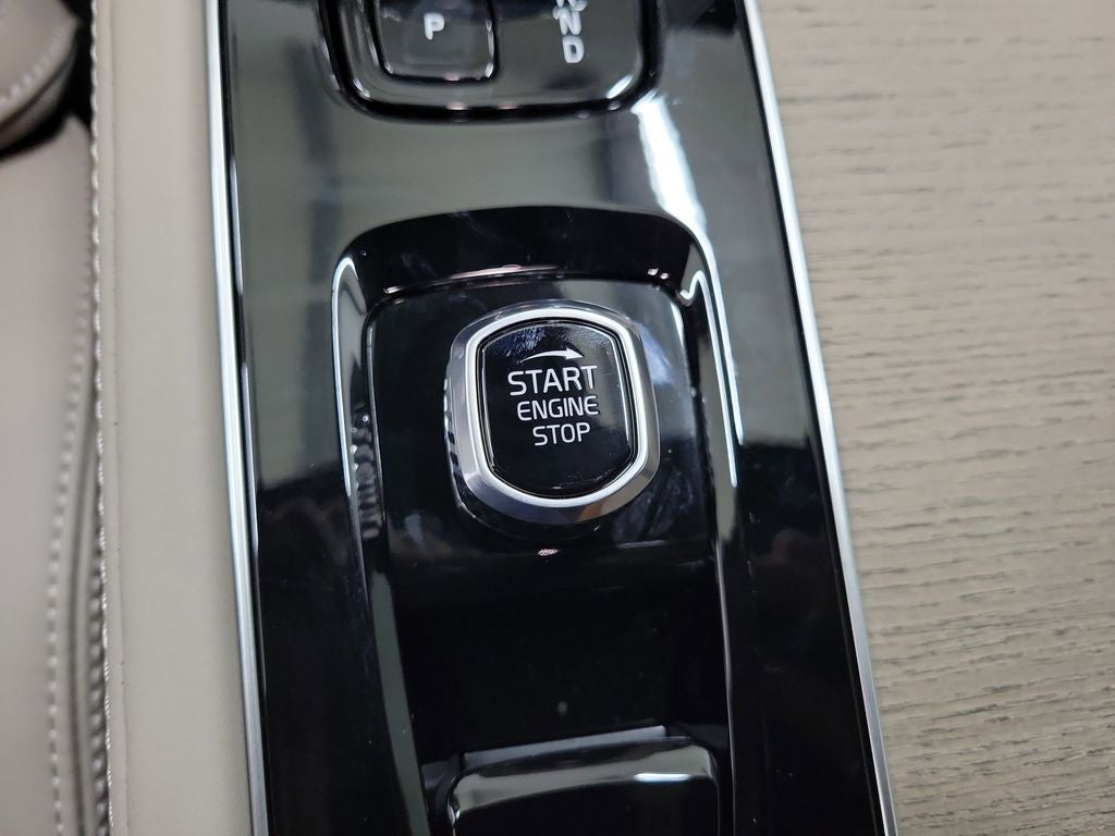 2026 Volvo XC90 B6 Ultra