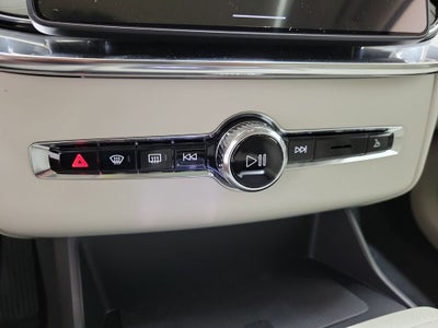 2026 Volvo XC90 B6 Ultra