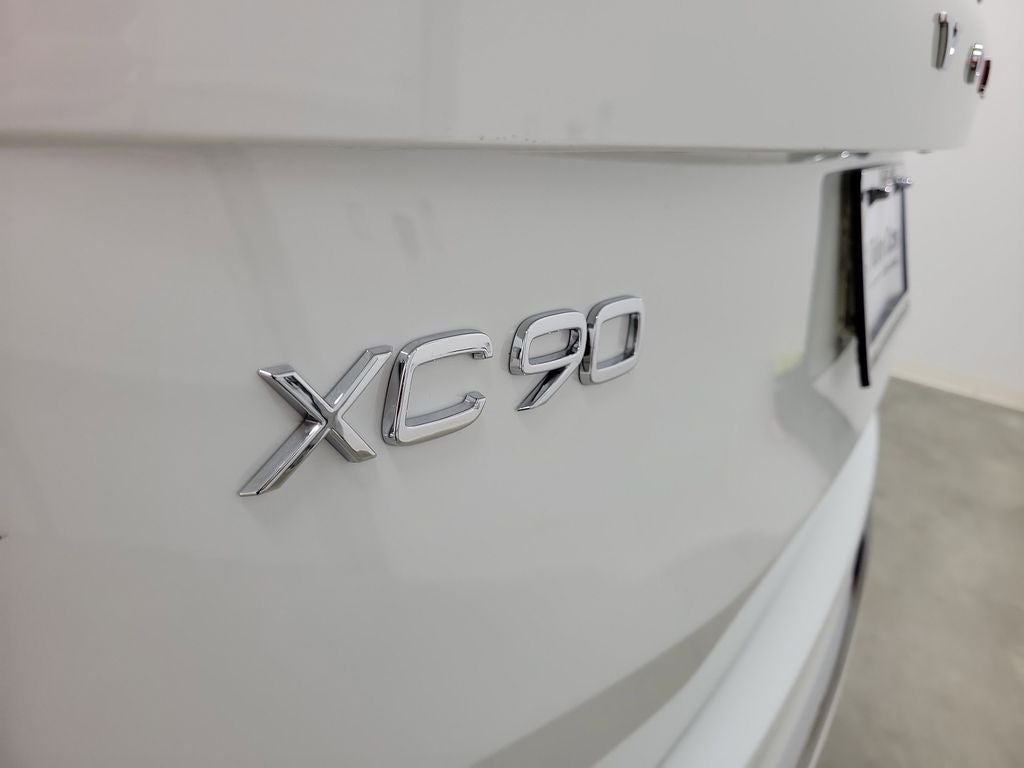 2026 Volvo XC90 B6 Ultra