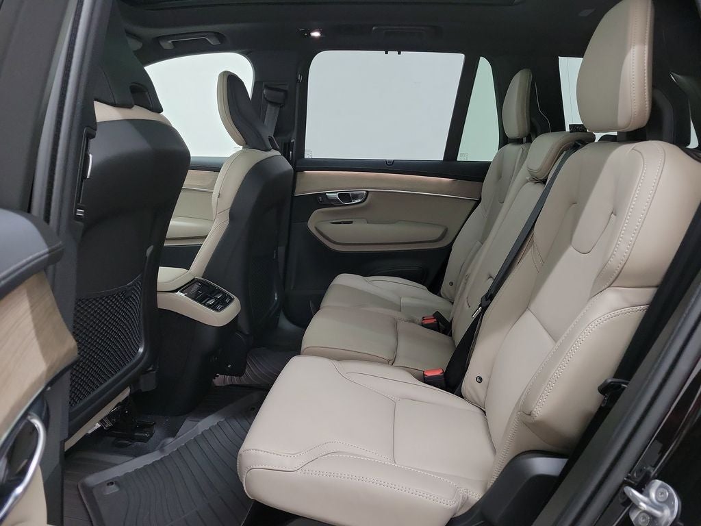 2026 Volvo XC90 B6 Ultra