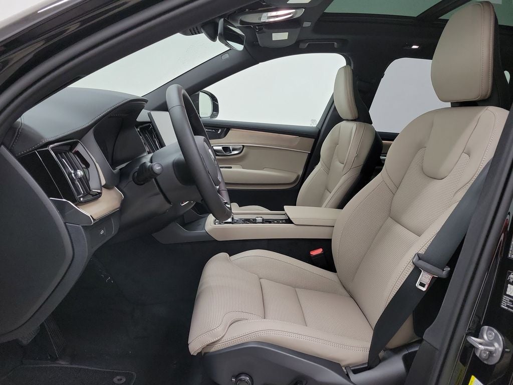 2026 Volvo XC90 B6 Ultra