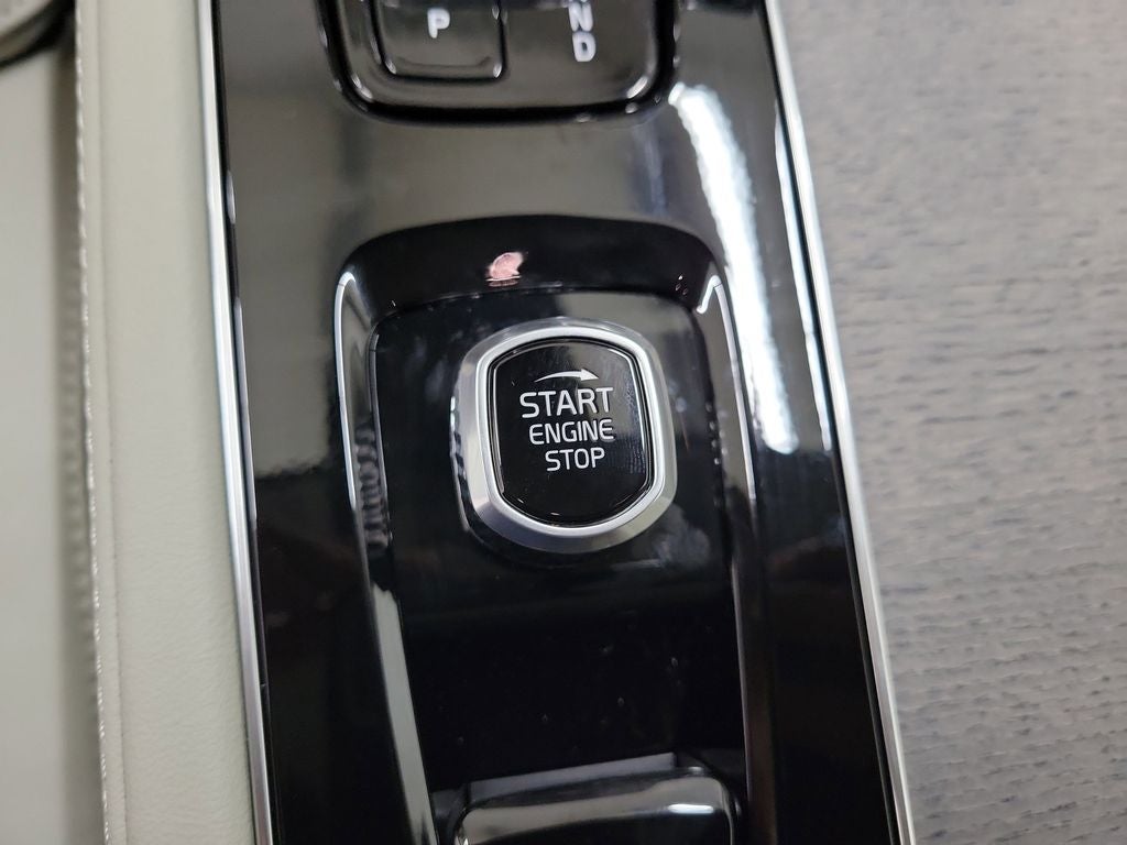 2026 Volvo XC90 B6 Ultra