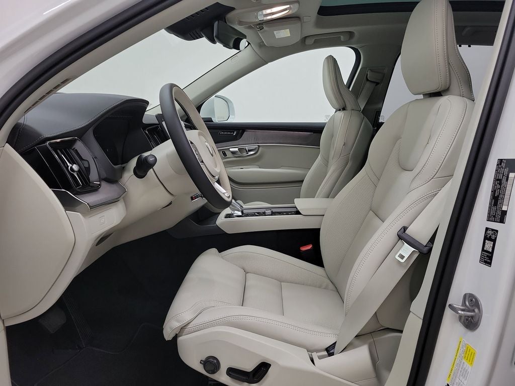 2026 Volvo XC90 B6 Ultra