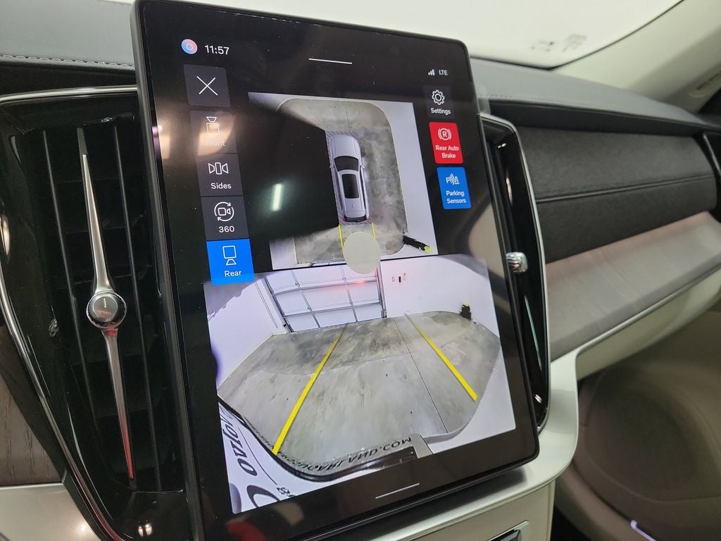 2026 Volvo XC90 B6 Ultra