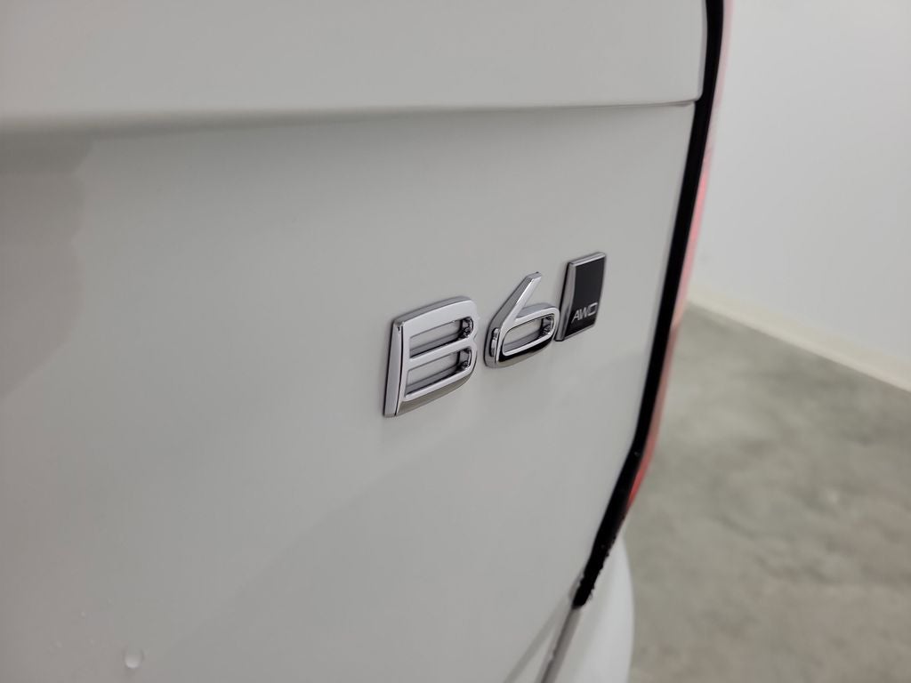 2026 Volvo XC90 B6 Ultra