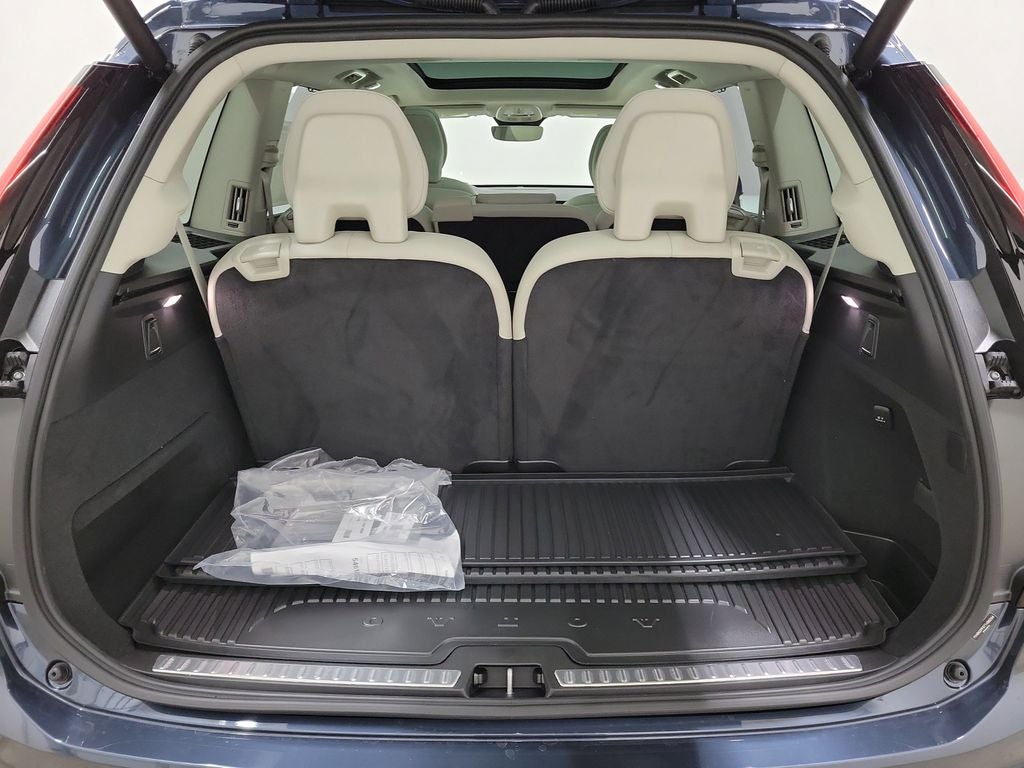 2026 Volvo XC90 B6 Ultra