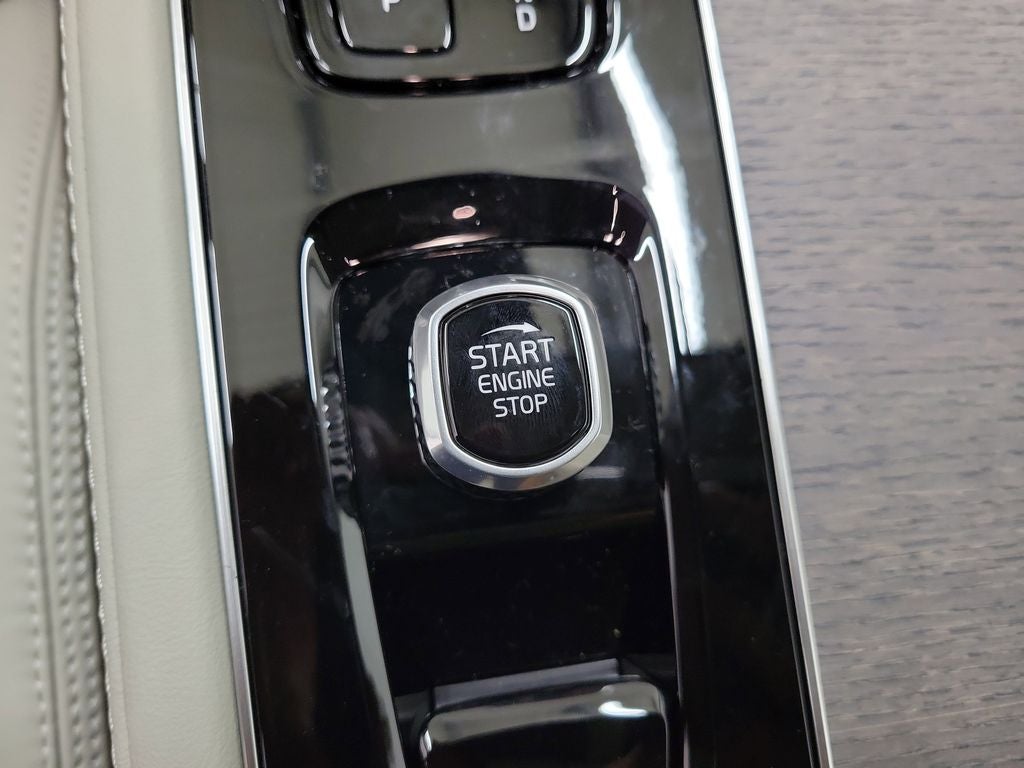 2026 Volvo XC90 B6 Ultra