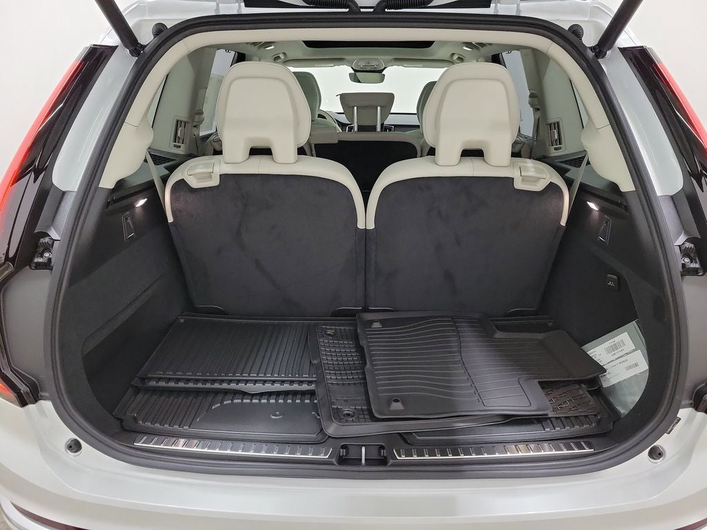 2026 Volvo XC90 B6 Ultra