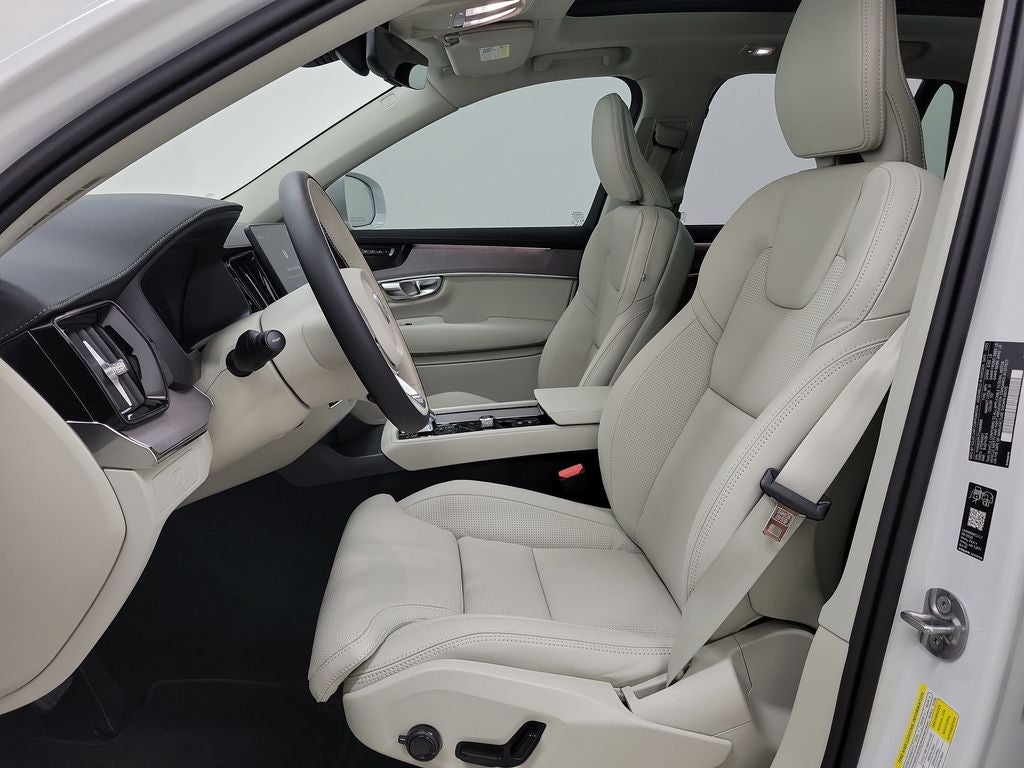 2026 Volvo XC90 B6 Ultra