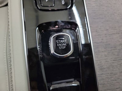 2026 Volvo XC90 B6 Ultra