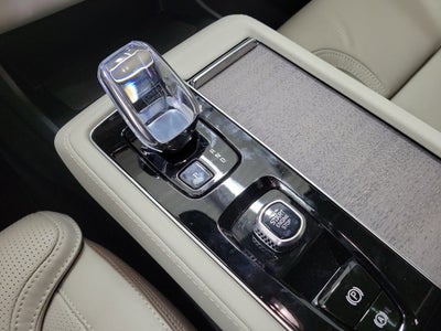 2026 Volvo XC90 B6 Ultra