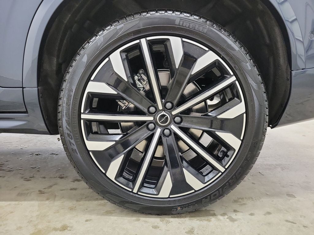 2026 Volvo XC90 B6 Ultra