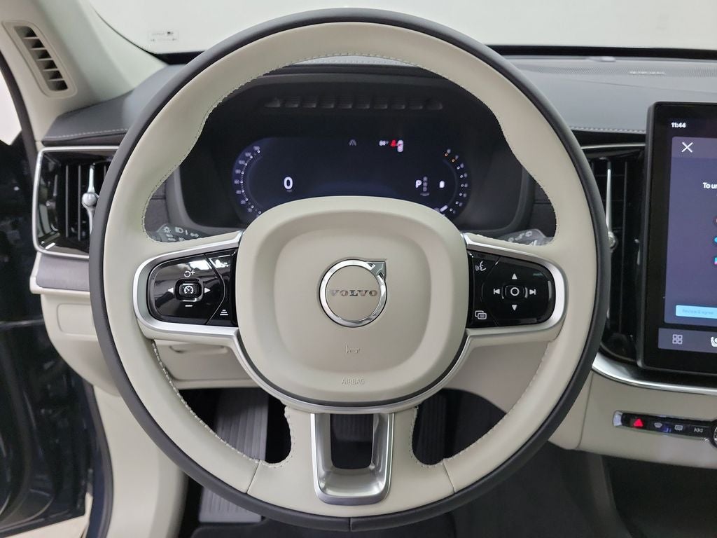 2026 Volvo XC90 B6 Ultra