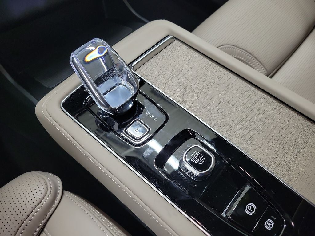 2026 Volvo XC90 B6 Ultra