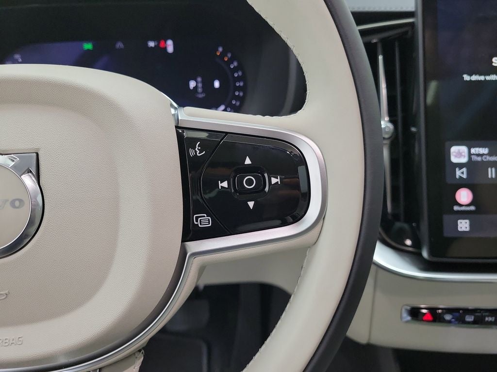 2026 Volvo XC90 B6 Ultra